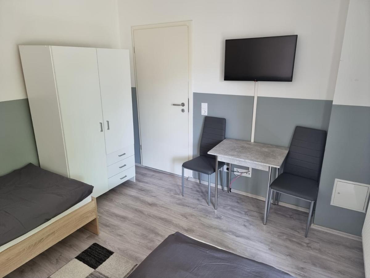 Pension44 - Monteurs Und Zimmervermietung - Ab 7 Buchbar! Bremerhaven