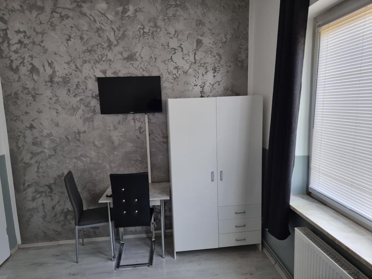 44 - Monteurs- Und Zimmervermietung - Ab 5 Uebernachtung Buchbar! Apartment *