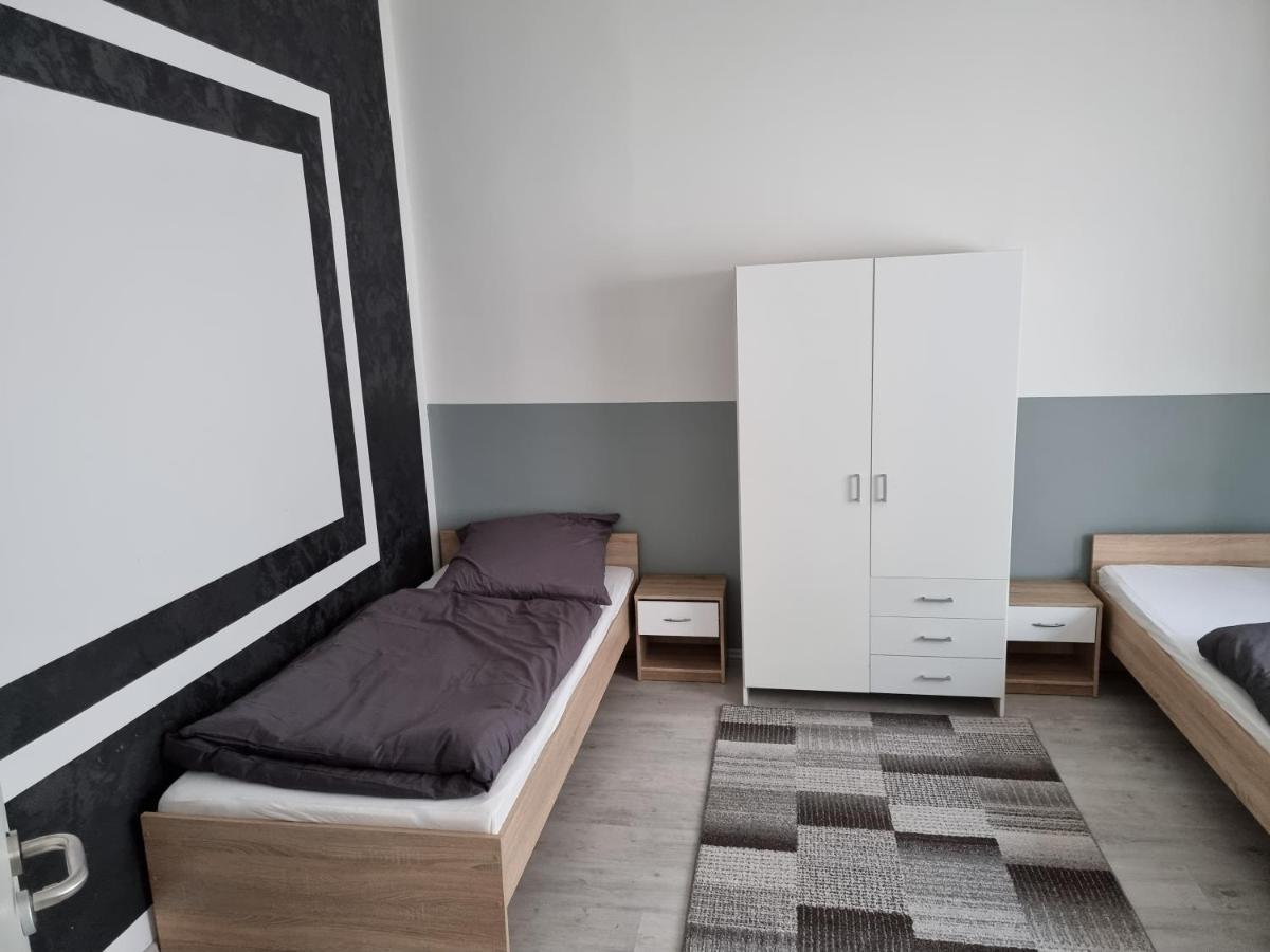 Pension44 - Monteurs Und Zimmervermietung - Ab 7 Buchbar! Bremerhaven