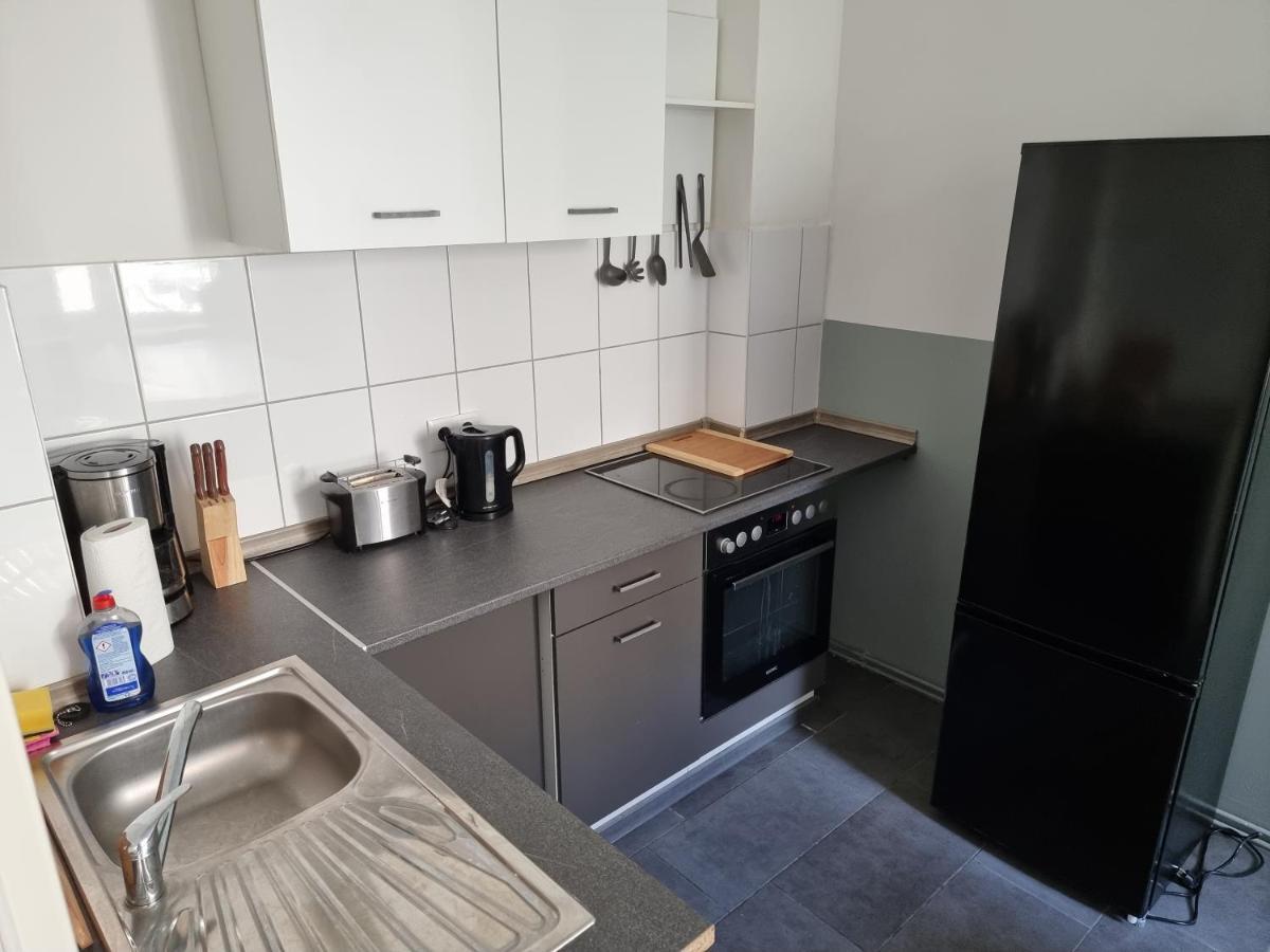 Pension44 - Monteurs Und Zimmervermietung - Ab 7 Buchbar! * Bremerhaven
