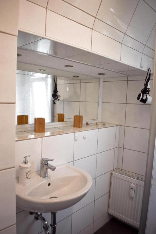 44 - Monteurs- Und Zimmervermietung - Ab 5 Uebernachtung Buchbar! Apartment Bremerhaven