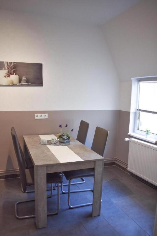 44 - Monteurs- Und Zimmervermietung - Ab 5 Uebernachtung Buchbar! Apartment *